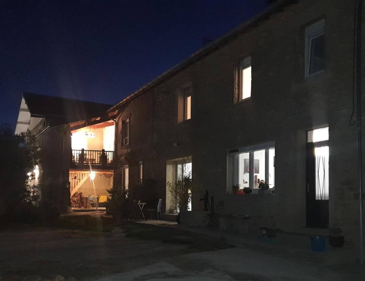 Апартаменти Figuets 3 Chateauneuf-de-Galaure Екстер'єр фото